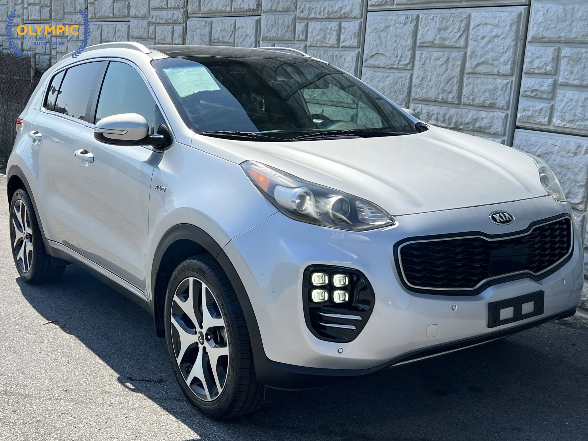 Used 2017 Kia Sportage SX image 3