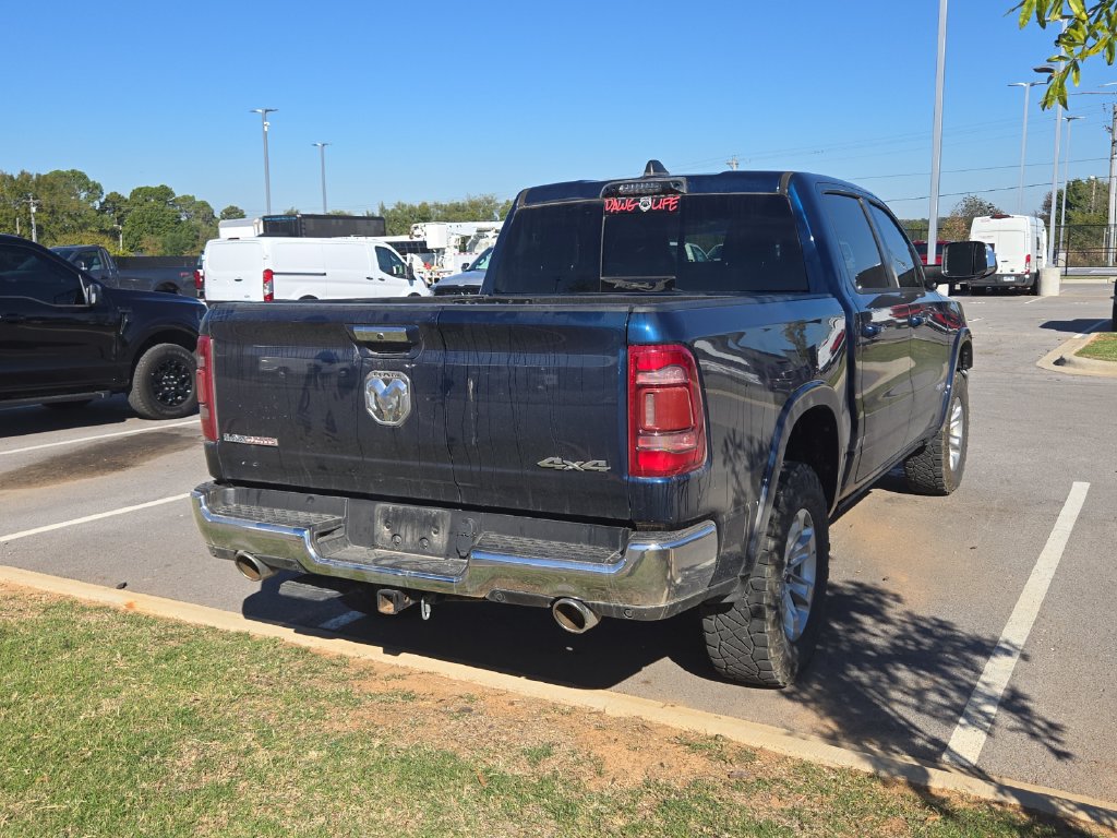 Used 2022 RAM 1500 Laramie AWD/4WD image 3