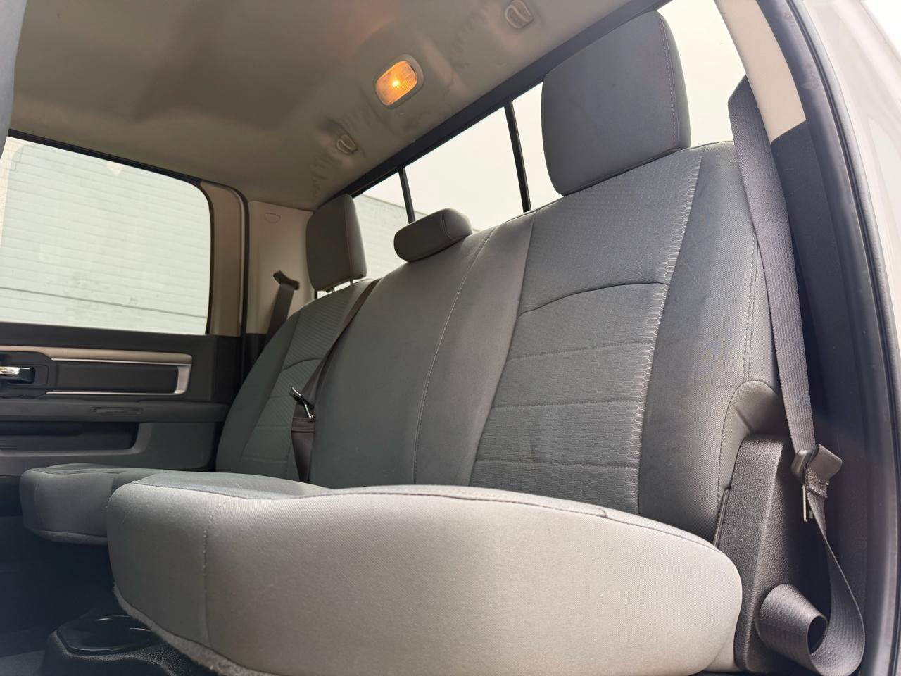Used 2014 RAM 2500 SLT w/ Protection Group AWD/4WD image 8