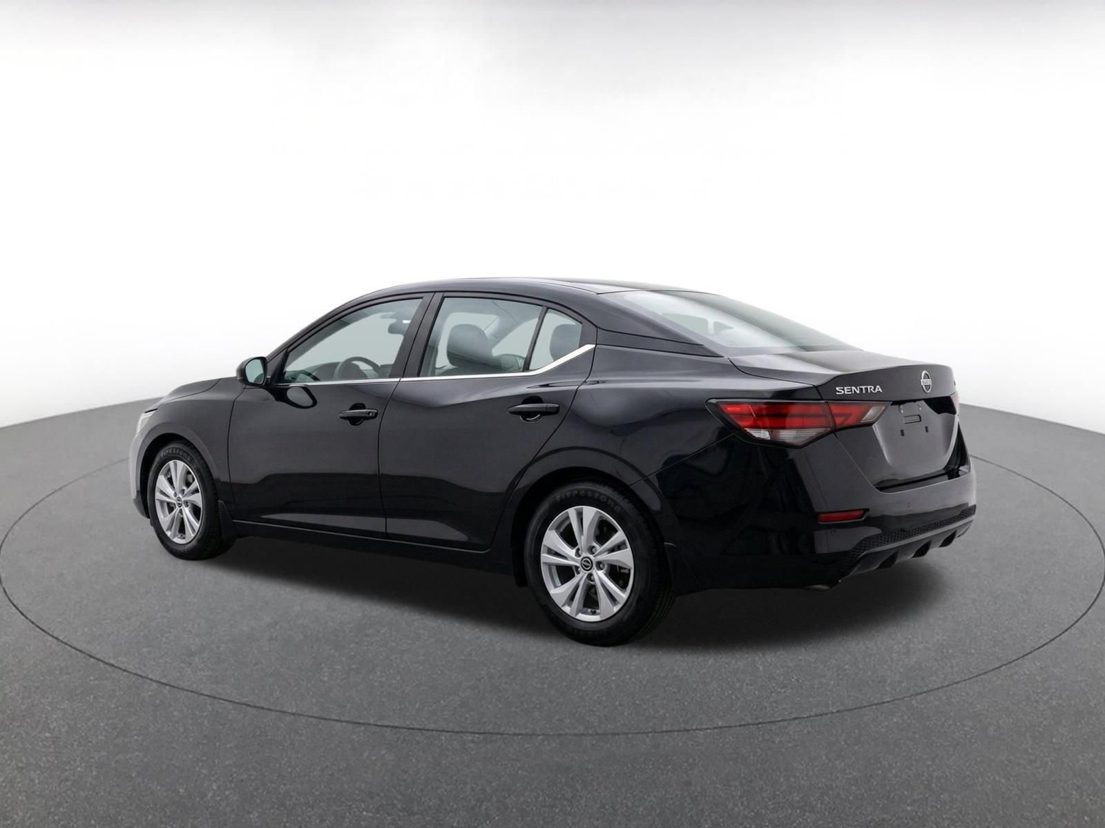Used 2025 Nissan Sentra S FWD image 7