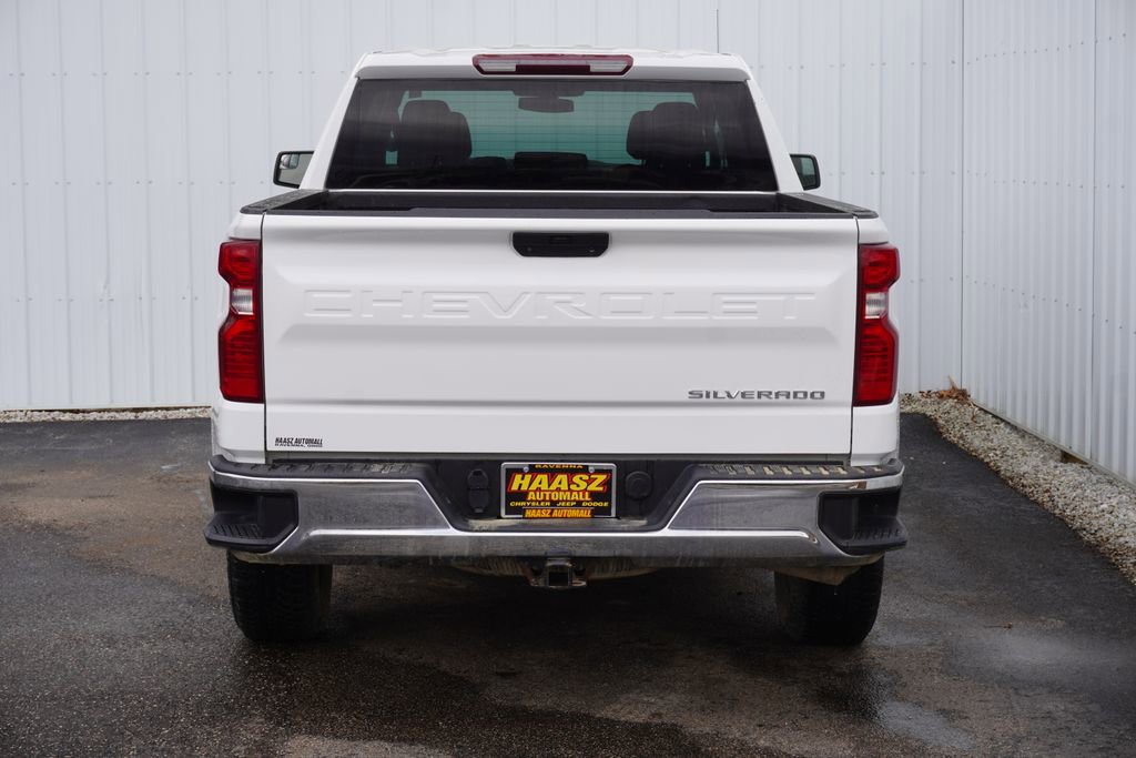 Used 2021 Chevrolet Silverado 1500 W/T w/ WT Value Package image 5