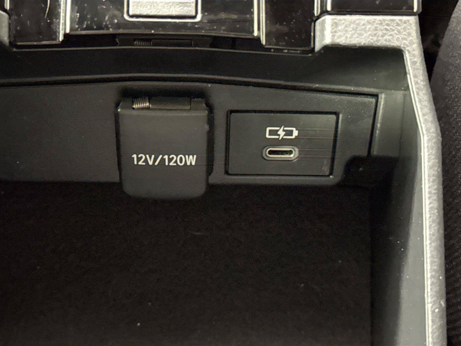 Certified 2022 Toyota Corolla SE FWD image 30