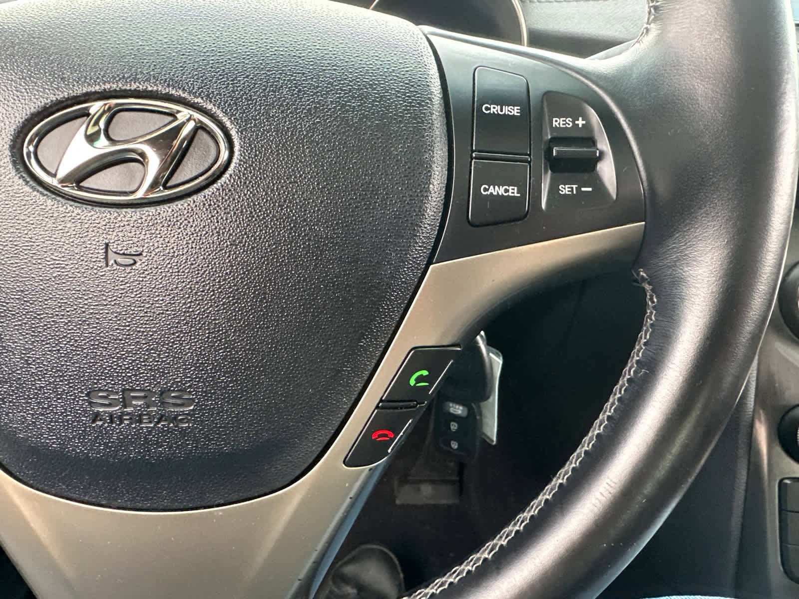 Used 2013 Hyundai Genesis 2.0T image 18