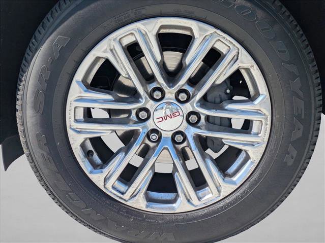 Used 2021 GMC Yukon XL SLT w/ SLT Luxury Plus Package image 9