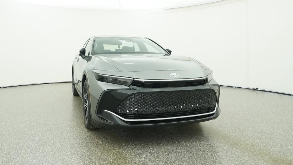 New 2026 Toyota Crown XLE image 31