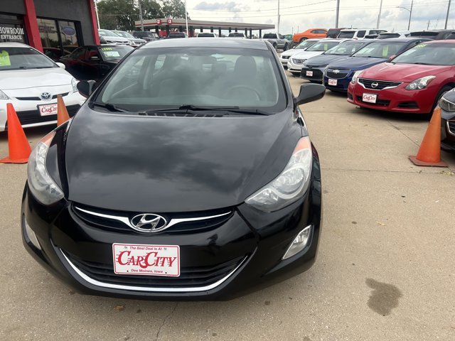 Used 2013 Hyundai Elantra GLS w/ Preferred Pkg FWD image 2