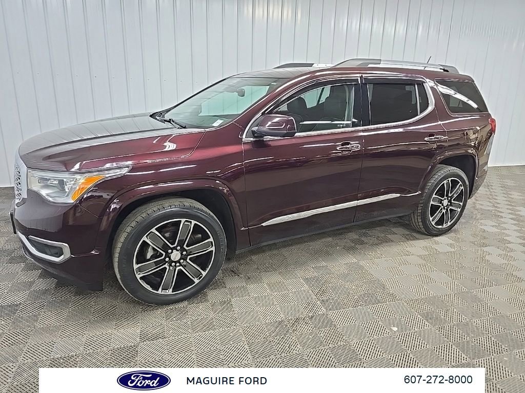 Used 2017 GMC Acadia Denali w/ Technology Package AWD/4WD image 7