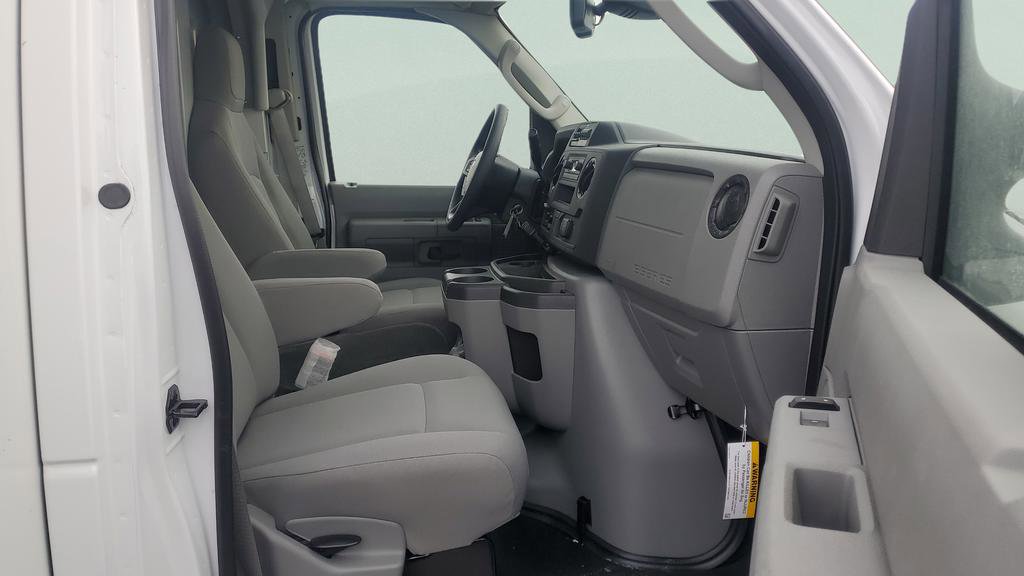 New 2026 Ford E-450 and Econoline 450 Super Duty w/ Power Equipment Group image 18
