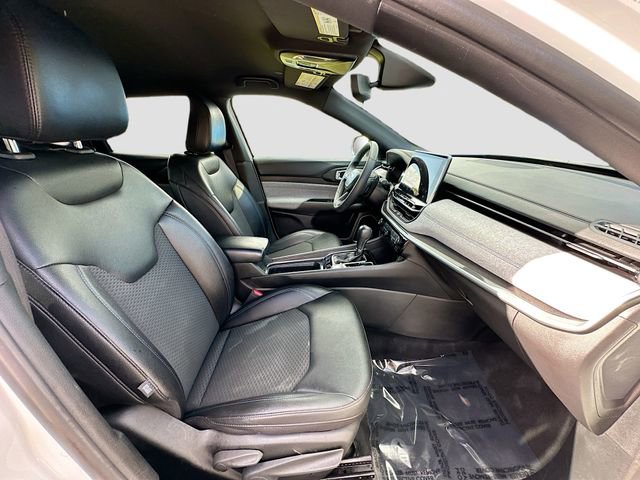 Used 2024 Jeep Compass Latitude image 26