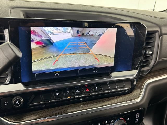Used 2024 Chevrolet Silverado 1500 RST w/ Z71 Off-Road Package AWD/4WD image 38