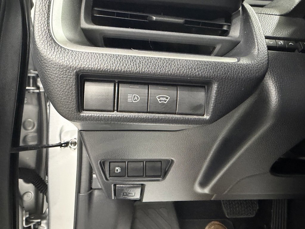 Used 2023 Toyota Prius LE image 12