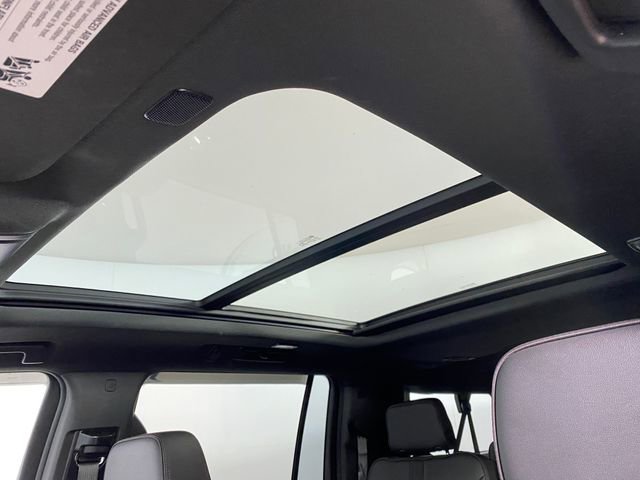 Certified 2022 Chevrolet Suburban RST w/ Sport Performance Package image 23