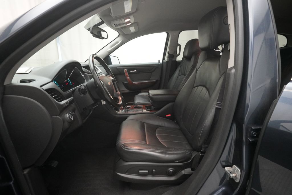 Used 2013 Chevrolet Traverse LTZ image 7