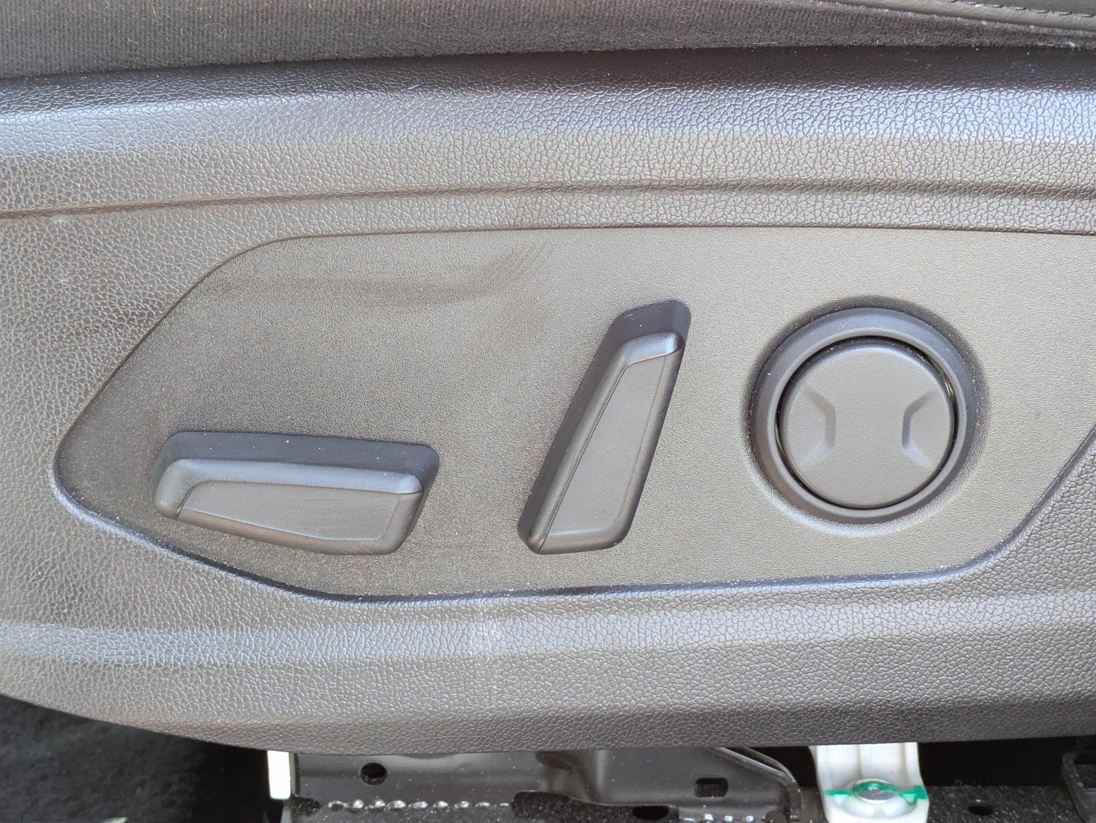 Certified 2023 Kia Sorento S FWD image 16