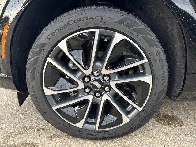 Used 2026 Cadillac Optiq Sport 2 RWD image 7
