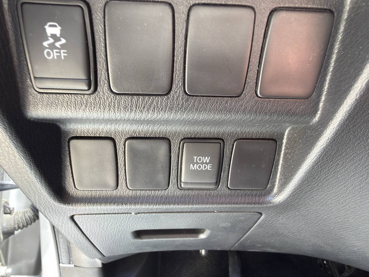 Used 2017 Nissan Pathfinder S AWD/4WD image 65