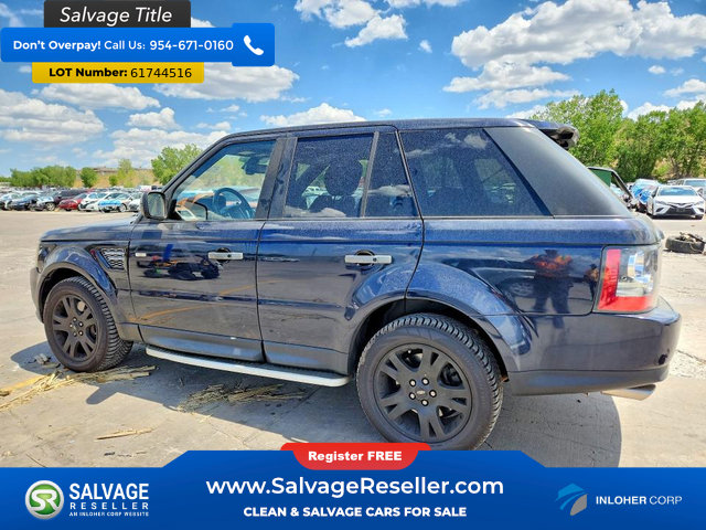 Used 2010 Land Rover Range Rover Sport Supercharged AWD/4WD image 3