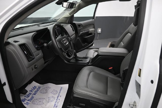 Used 2020 GMC Canyon W/T w/ Convenience Package RWD image 16