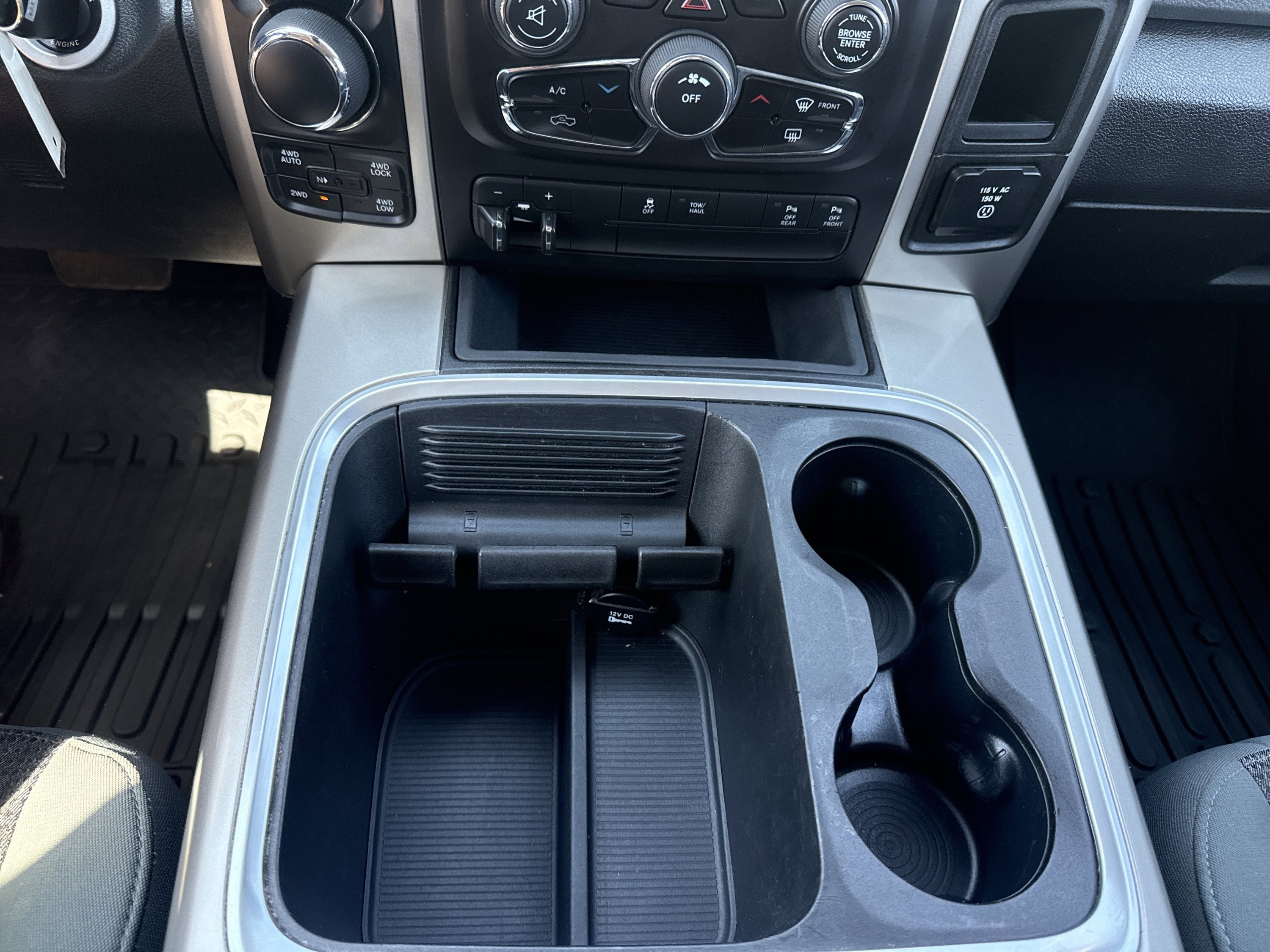 Used 2018 RAM 1500 Big Horn AWD/4WD image 19