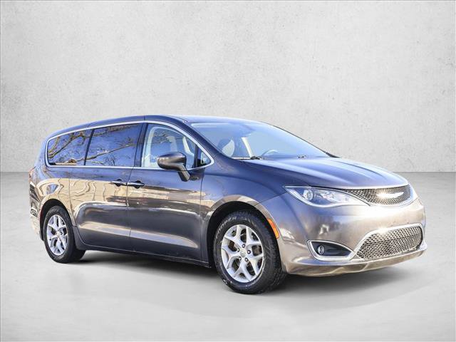 Used 2018 Chrysler Pacifica Touring Plus w/ Tire & Wheel Group image 3
