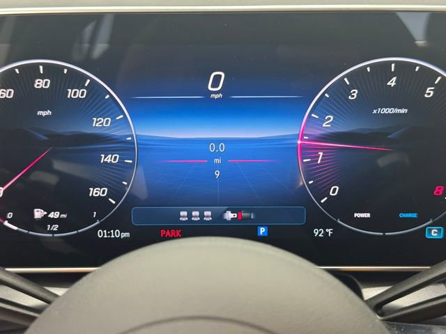 Used 2026 Mercedes-Benz GLC 300 4MATIC image 2