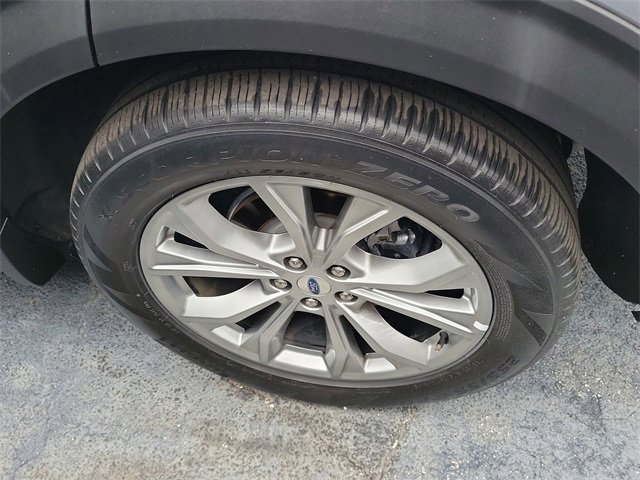 Used 2023 Ford Explorer XLT w/ Equipment Group 202A image 7