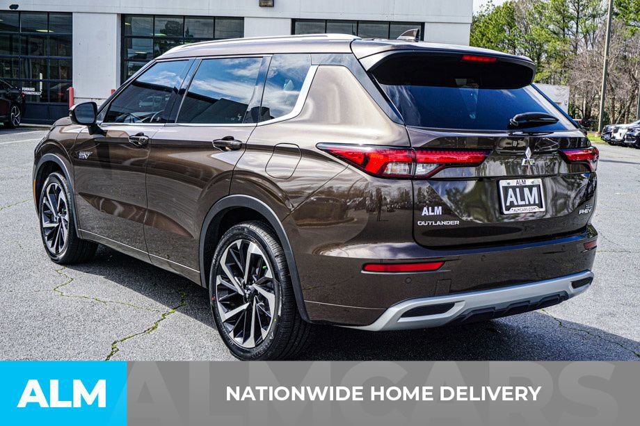 Used 2023 Mitsubishi Outlander SEL image 4