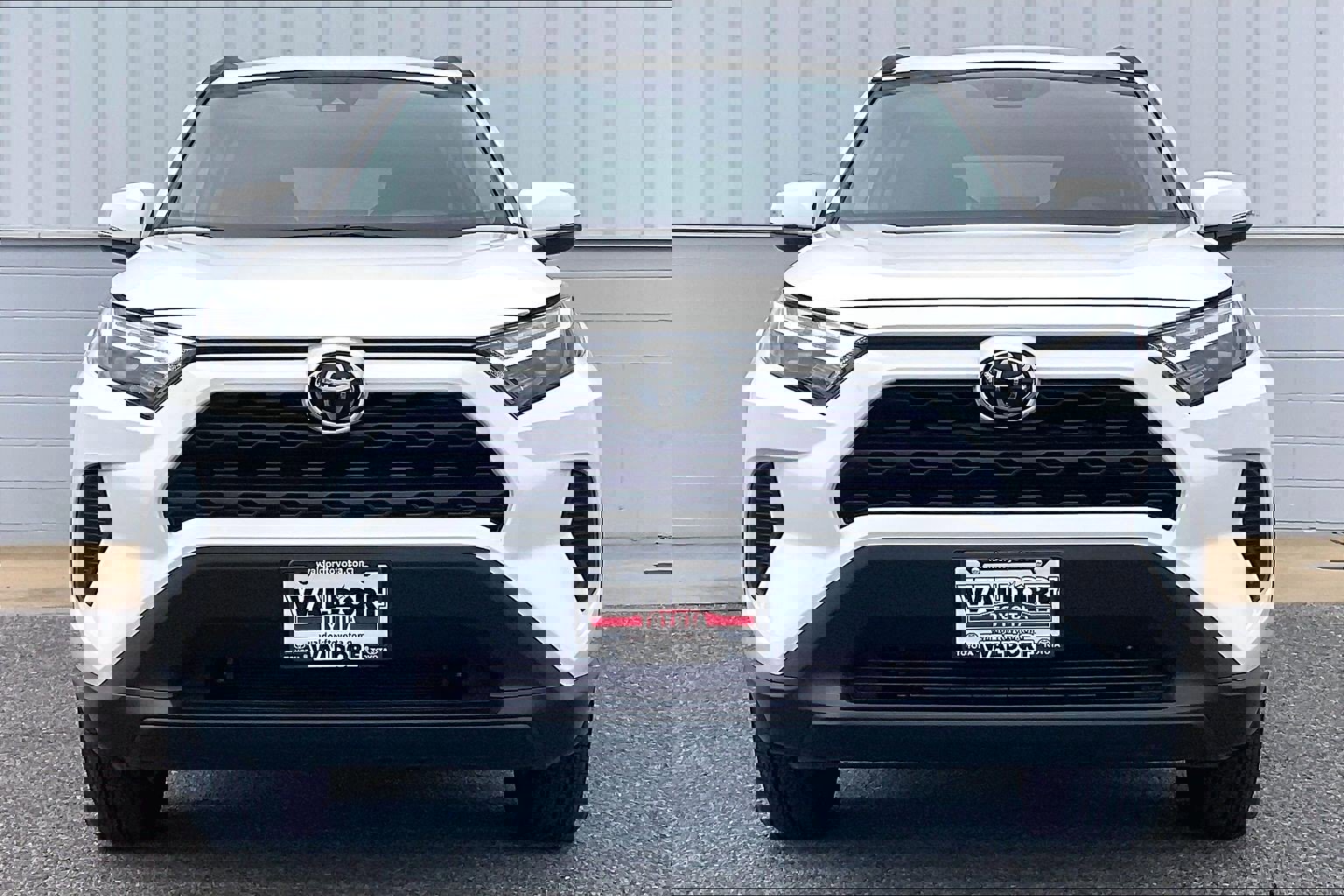 Used 2024 Toyota RAV4 XLE image 3