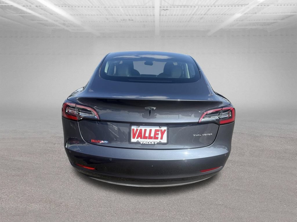 Used 2022 Tesla Model 3 Long Range AWD/4WD image 4