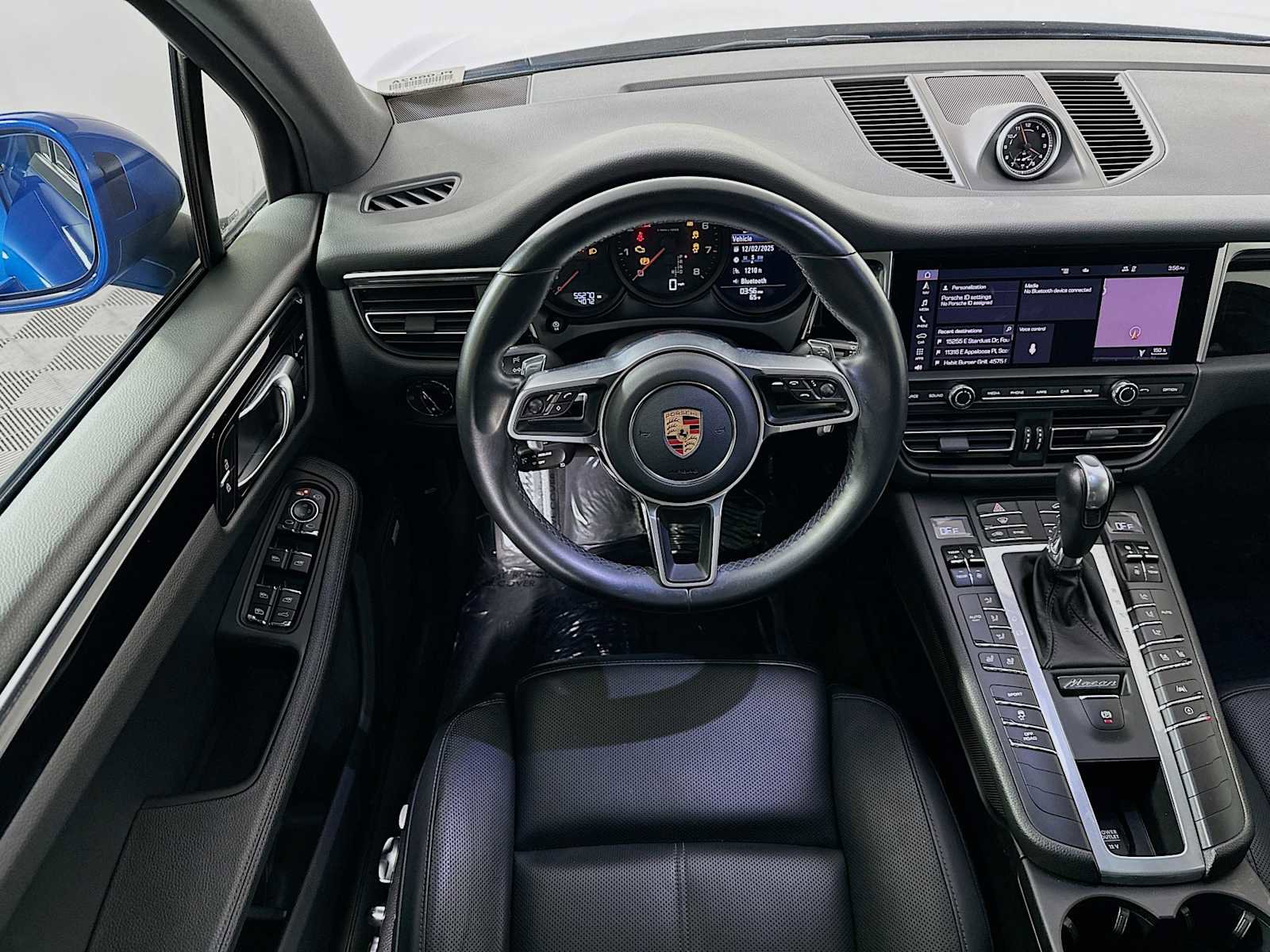 Certified 2020 Porsche Macan image 24
