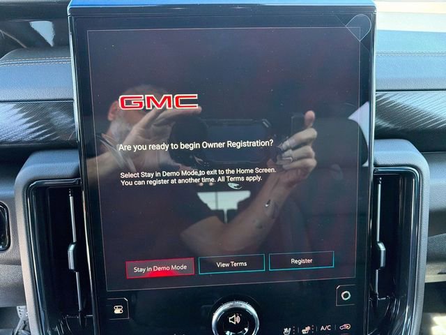 New 2026 GMC Yukon AT4 w/ AT4 Premium Plus Package image 25