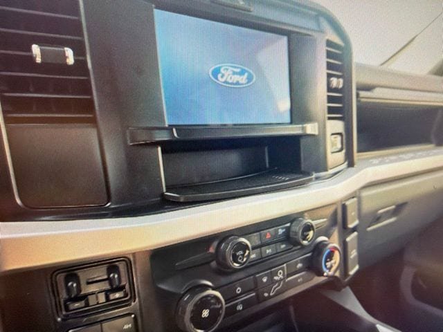 Used 2025 Ford F250 XLT w/ FX4 Off-Road Package AWD/4WD image 9