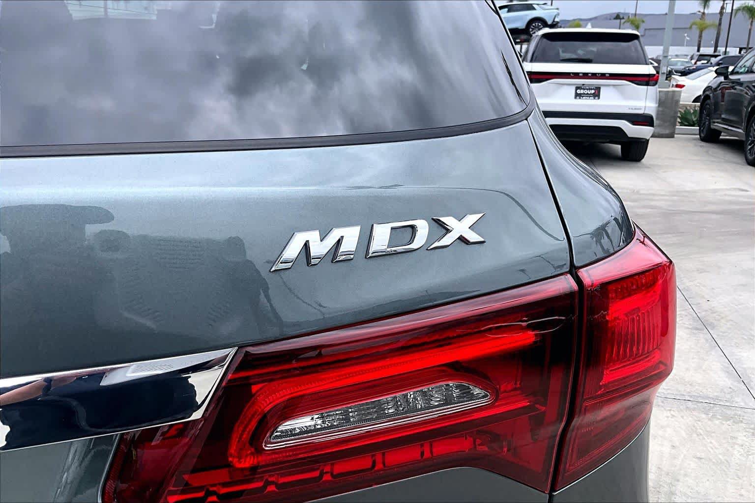 Used 2015 Acura MDX FWD w/ Advance & Entertainment image 9
