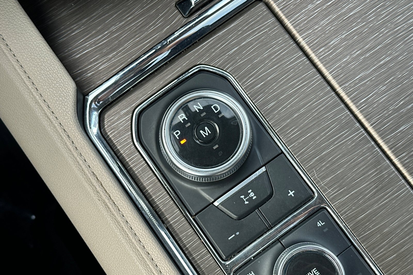 Certified 2022 Ford Expedition Max Limited image 22