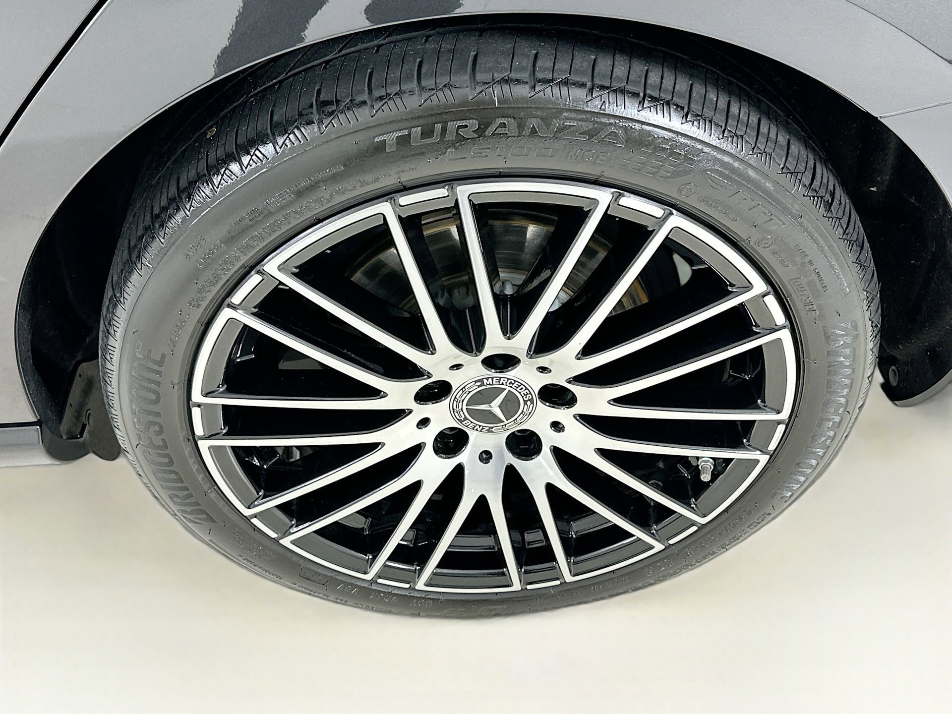 Used 2023 Mercedes-Benz C 300 Sedan image 33