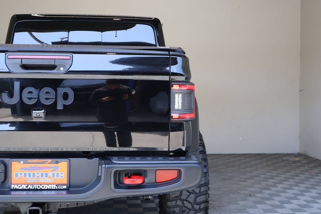 Used 2021 Jeep Gladiator Rubicon AWD/4WD image 19
