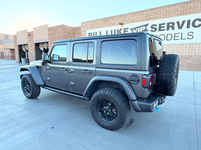 Used 2024 Jeep Wrangler Unlimited AWD/4WD image 10