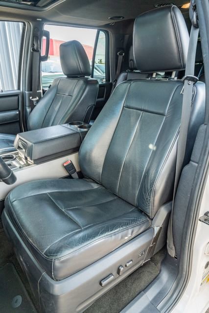 Used 2017 Ford Expedition Limited w/ Equipment Group 301A image 19