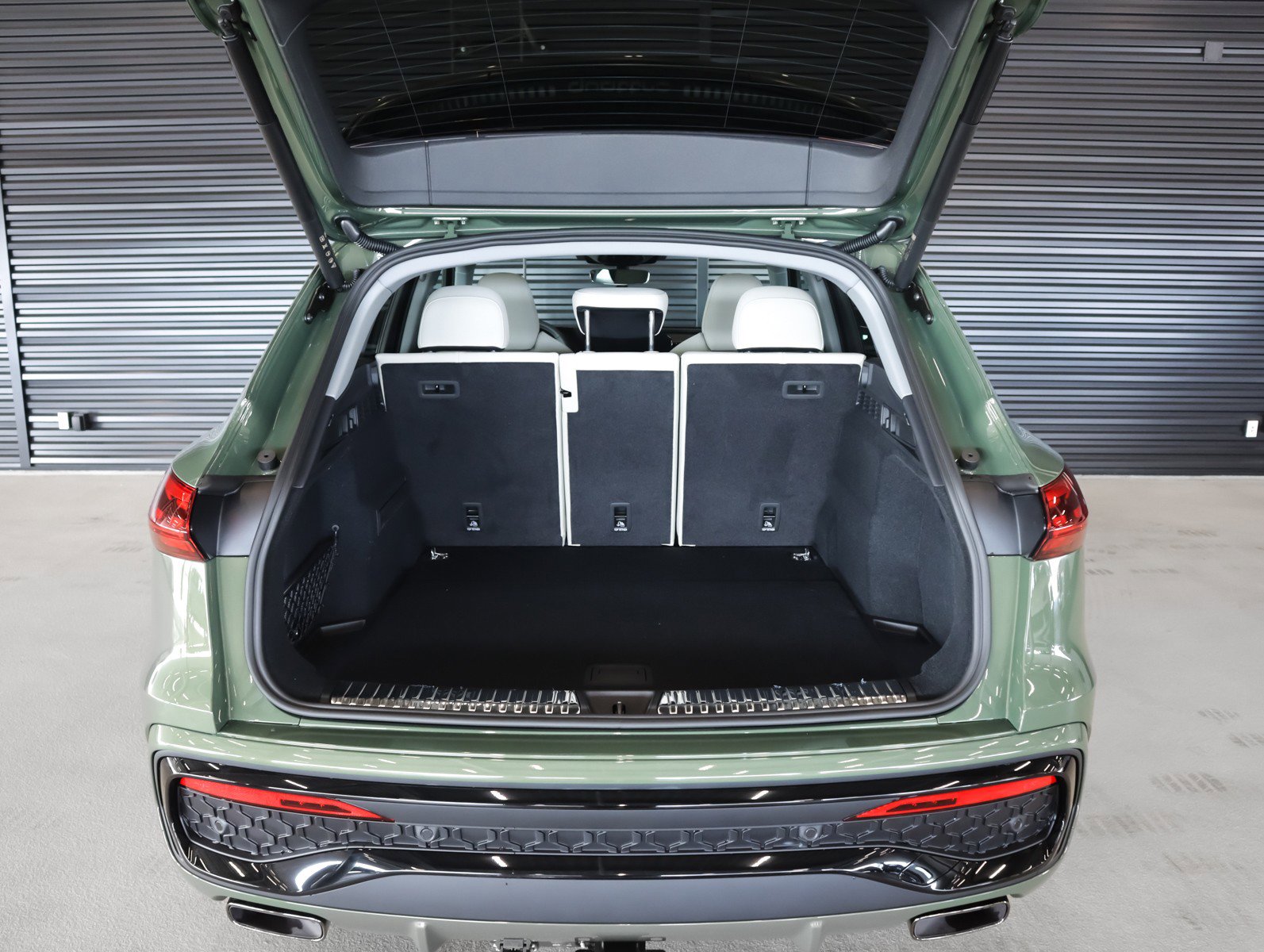 New 2026 Audi Q5 Premium Plus AWD/4WD image 11