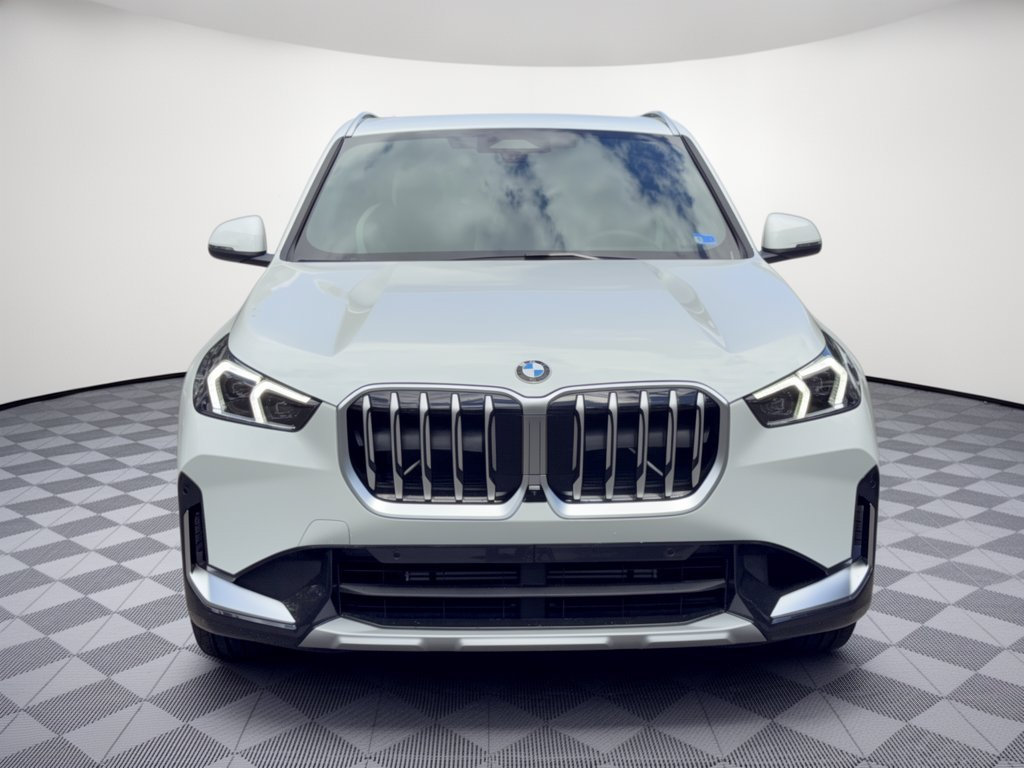 New 2027 BMW X1 xDrive28i AWD/4WD image 6