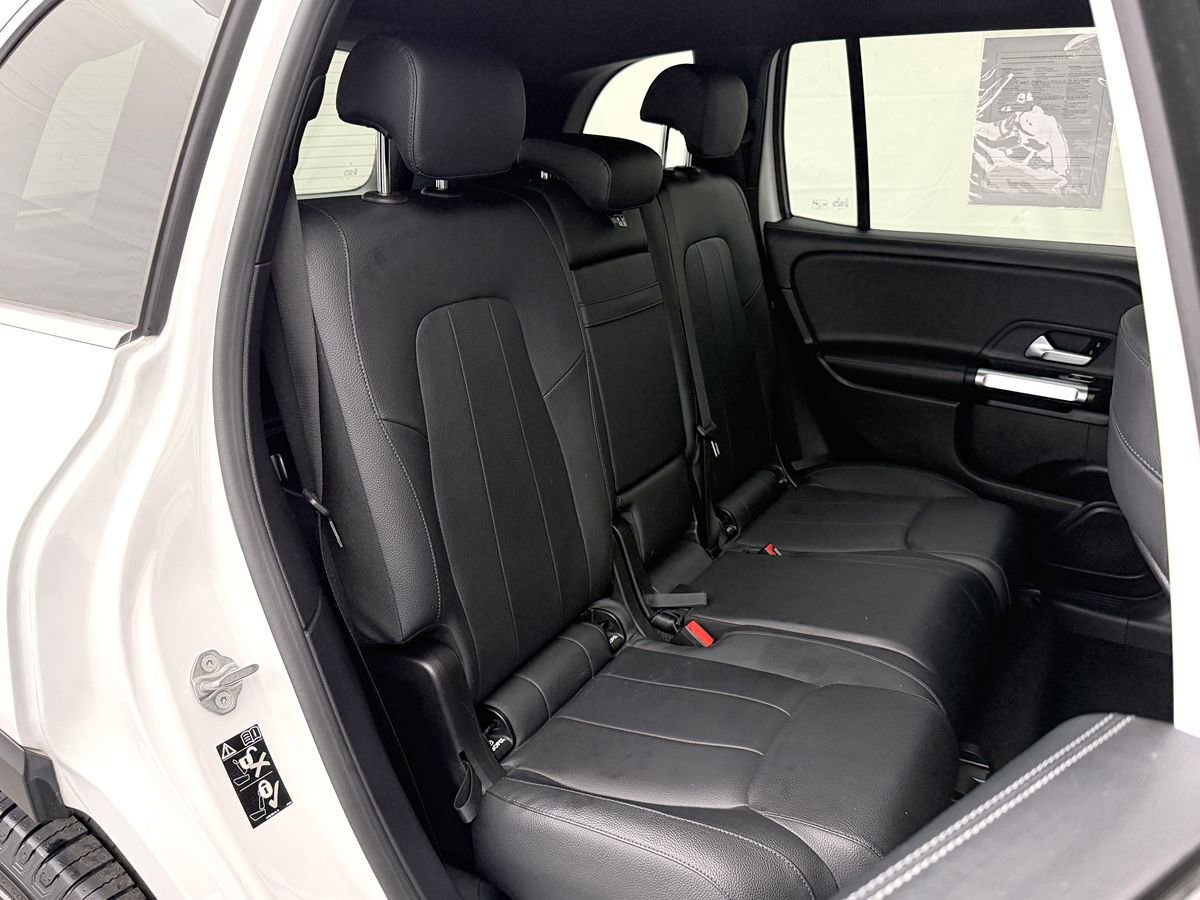 Used 2020 Mercedes-Benz GLB 250 image 26