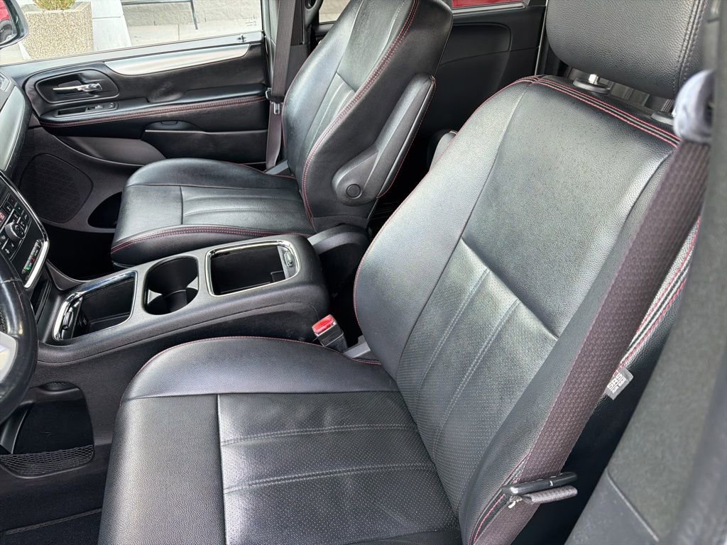 Used 2019 Dodge Grand Caravan GT image 10