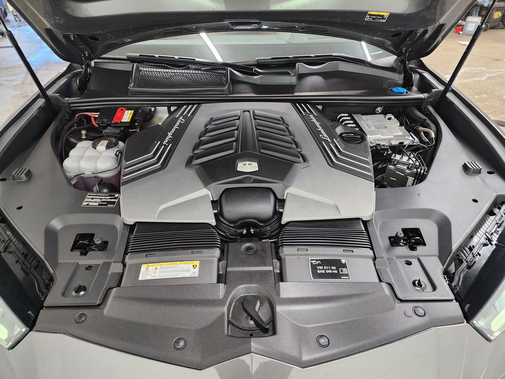 Used 2022 Lamborghini Urus image 40