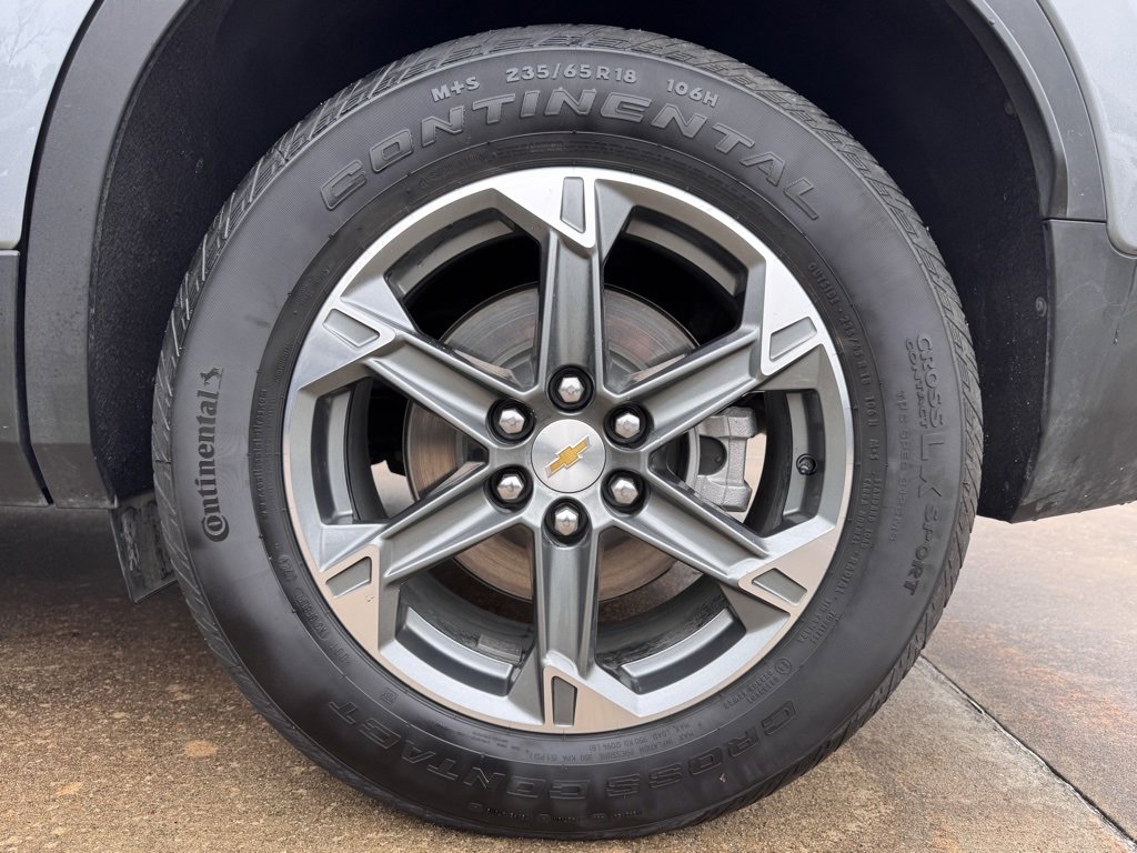 Used 2025 Chevrolet Blazer LT image 25