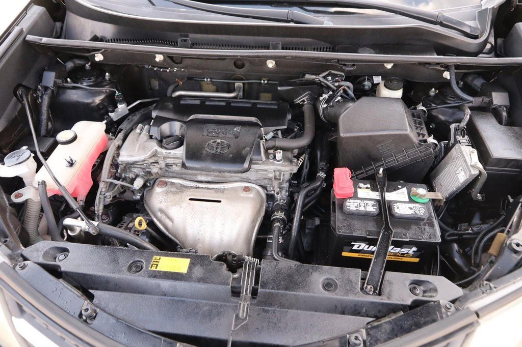 Used 2015 Toyota RAV4 Limited w/ Technology Package image 29