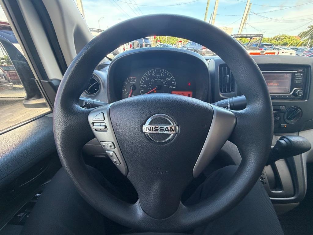Used 2018 Nissan NV200 S FWD image 16