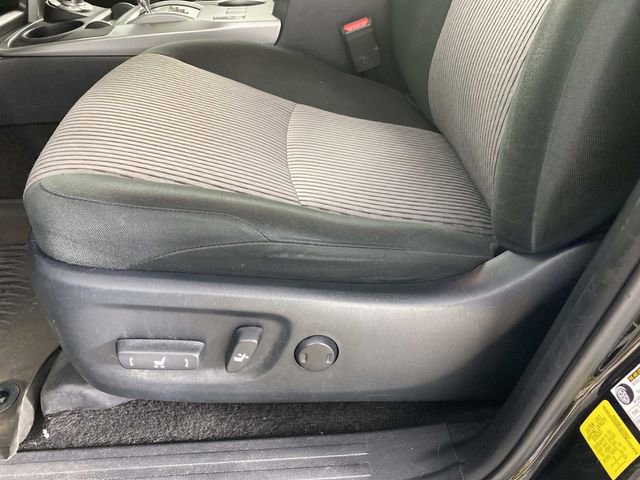 Used 2021 Toyota 4Runner SR5 AWD/4WD image 22