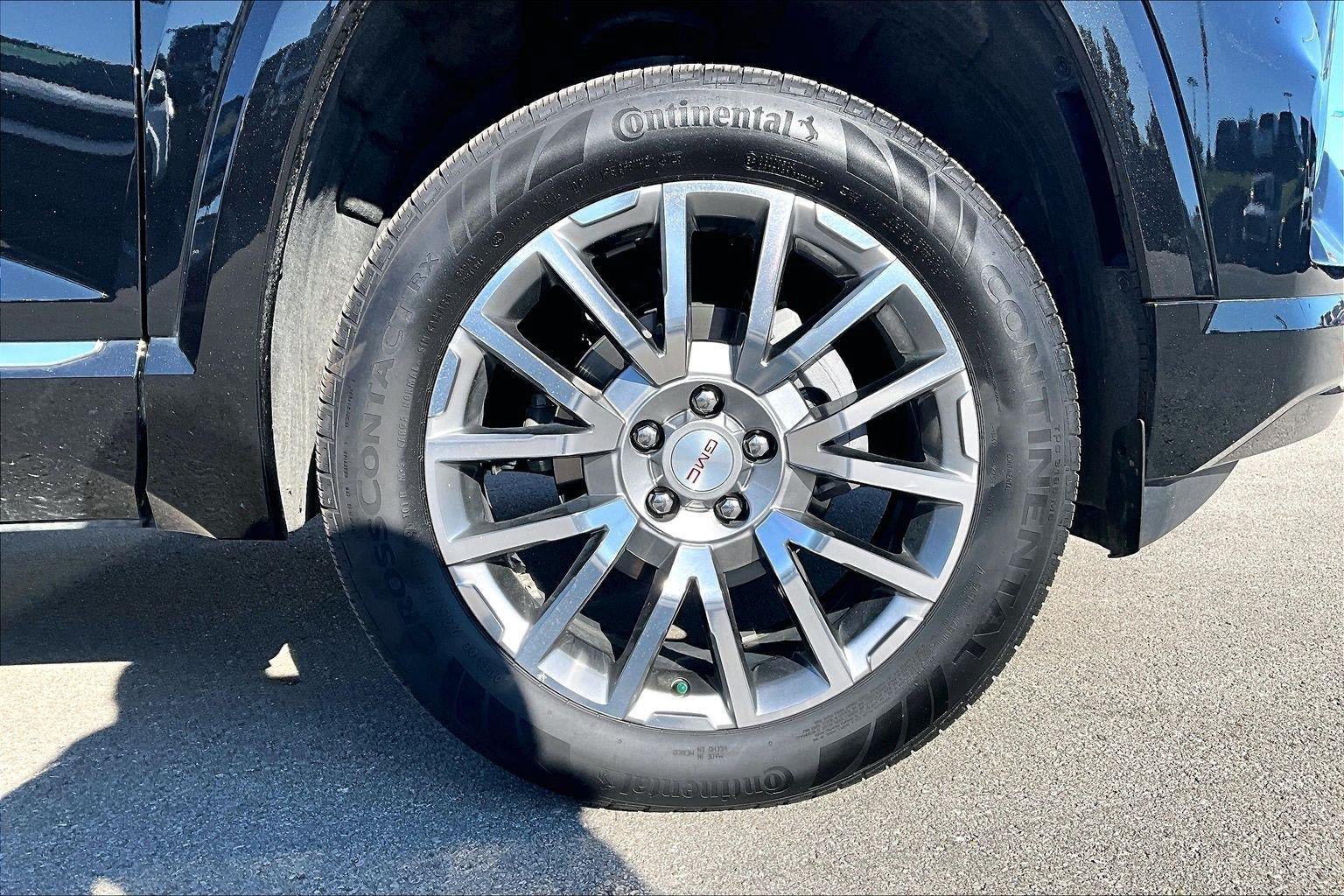 Used 2026 GMC Terrain Denali w/ LPO, Floor Liner Package AWD/4WD image 9