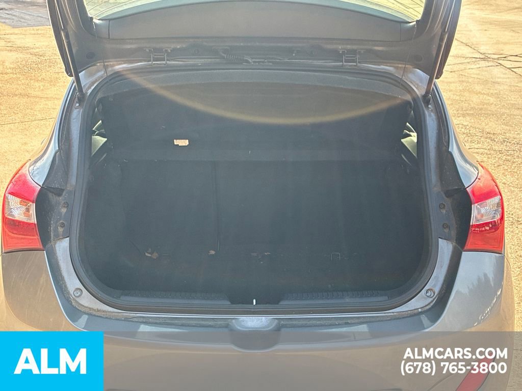 Used 2016 Hyundai Elantra GT image 9