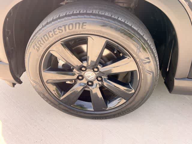 Used 2023 Honda Pilot Elite image 9